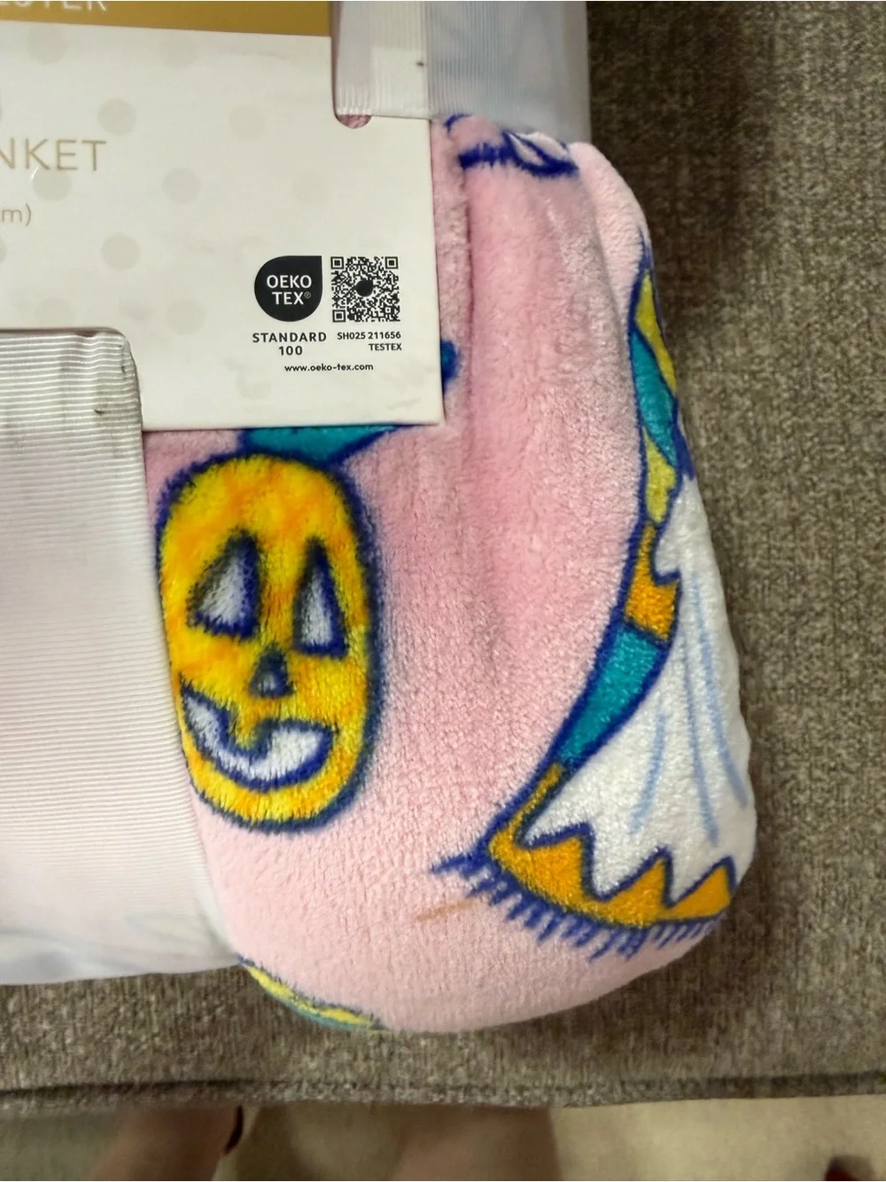 Isaac Mizrahi Pink Plush Blanket with Summerween Print